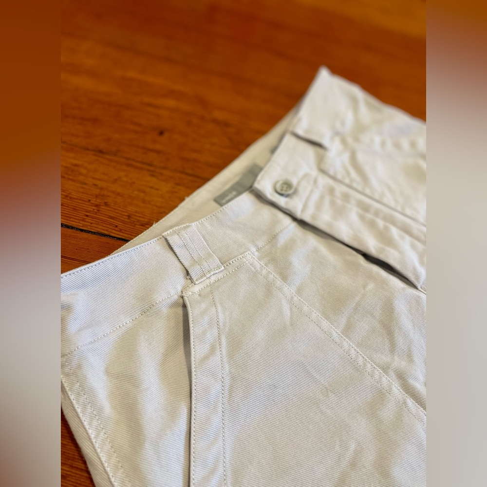 🖤 VINCE straight leg cargo style pant